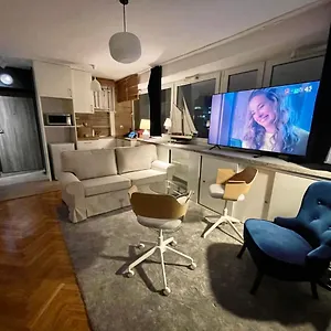  Apartament Super Grey 2 Metro Fast Wifi 65'tv Netflix Hbo Appletv+ Polska