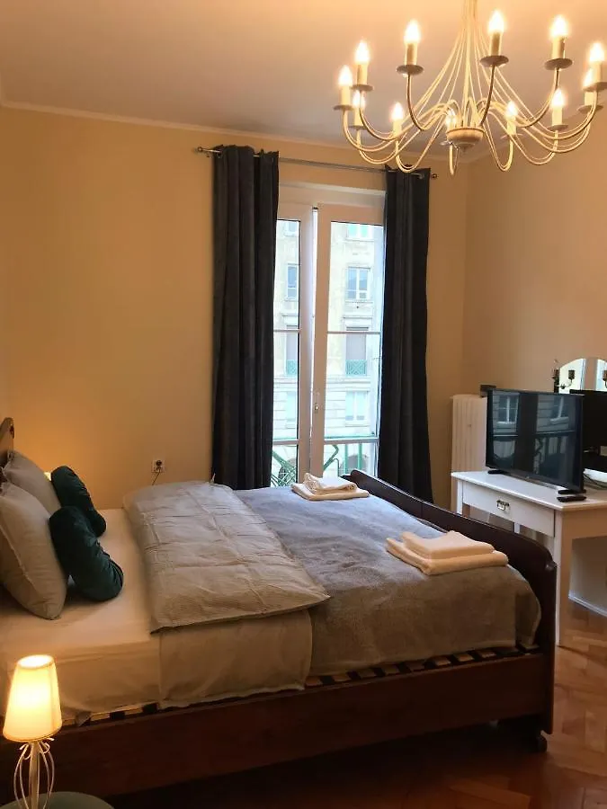 Stylowy Apartament W Centrum Wroclaw 0*,  Poland
